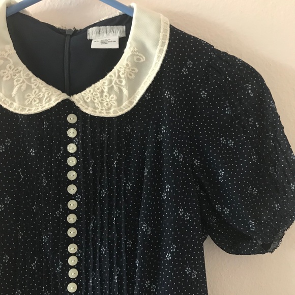 SOLD | UO Cooperative Navy Floral Romper - Picture 3 of 4